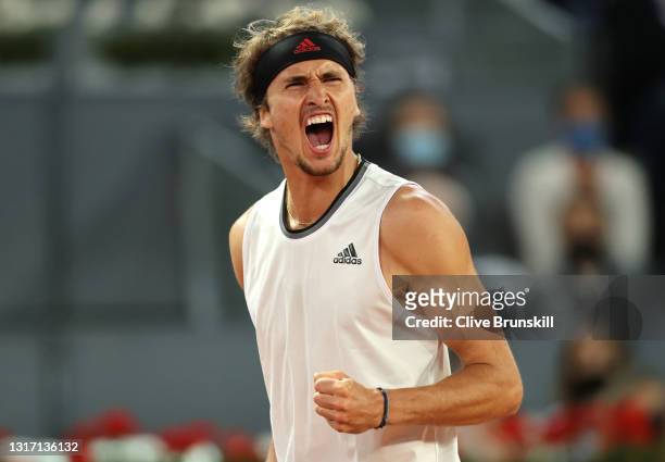 Alexander Zverev of Germany celebrates a point during their Mens Singles Final match against Matteo Berrettini of Italy during Day Eleven of the...