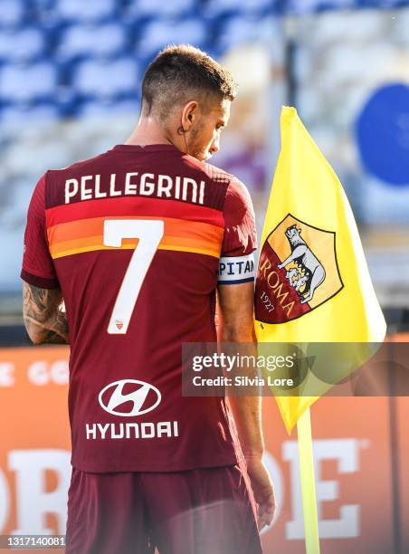 Lorenzo Pellegrini of AS Roma gestures during the Serie A match between AS Roma and FC Crotone at Stadio Olimpico on May 09, 2021 in Rome, Italy....