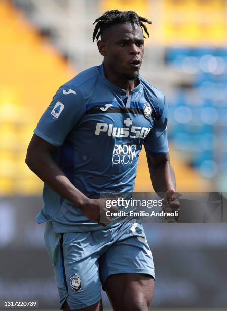 Duvan Zapata of Atalanta BC looks on during the Serie A match between Parma Calcio and Atalanta BC at Stadio Ennio Tardini on May 09, 2021 in Parma,...