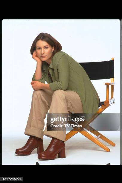 Actress Helen Baxendale, circa 1998.