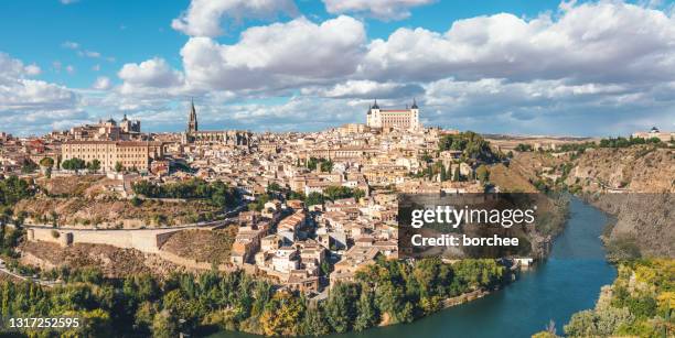 panoramic view on toledo, spain - toledo province stock pictures, royalty-free photos & images