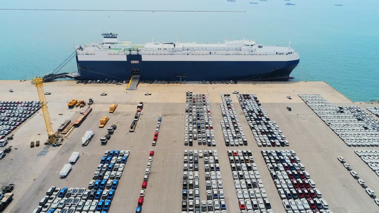 Embarques Roro 633 Roro Vessel Stock Videos, Footage, & 4K Video Clips - Getty Images