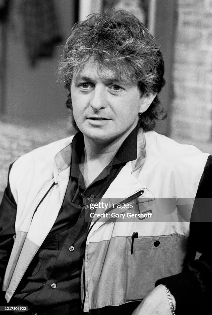 Jon Anderson Interviewed At MTV