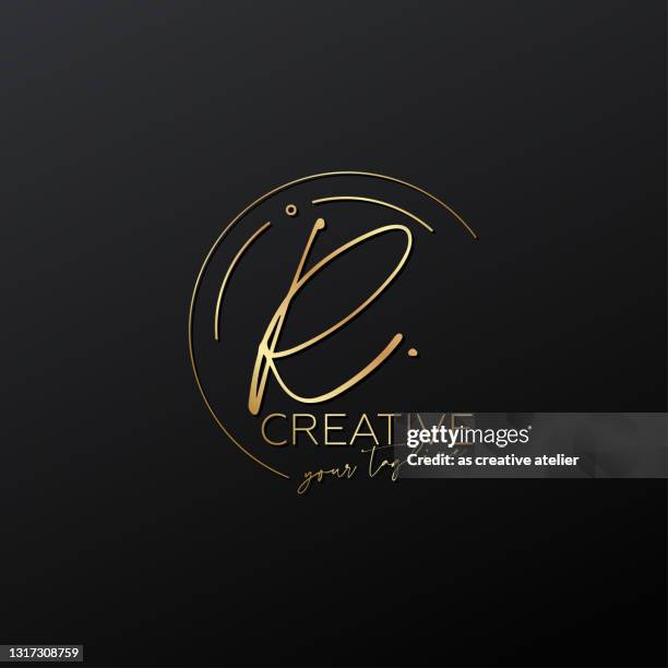 r buchstaben kalligraphie minimal monogramm emblem stil vektor-logo. gold farbe und schwarzer hintergrund. - buchstabe r stock-grafiken, -clipart, -cartoons und -symbole