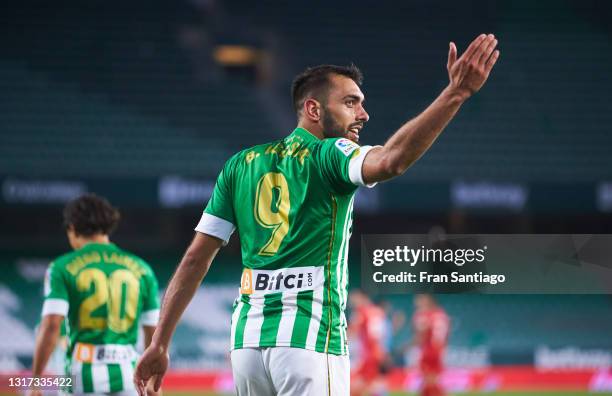 Borja Iglesias of Real Betis celebrates scoring a goal during the La Liga Santander match between Real Betis and Granada CF at Estadio Benito...