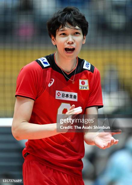 Akihiro Yamauchi Volleyball Player Photos and Premium High Res Pictures