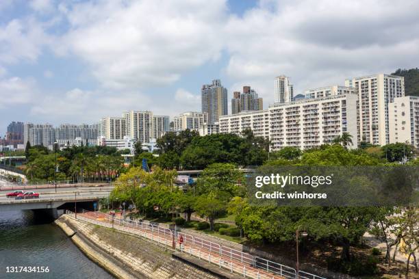 residential buildings at sha tin, new territories, hong kong - sha tin stock pictures, royalty-free photos & images