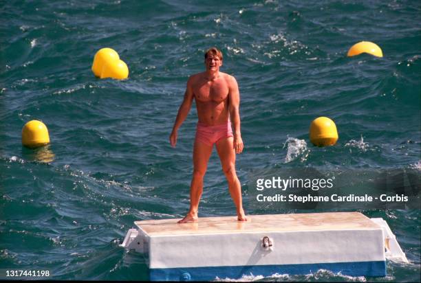 Actor Dolph Lundgren does exercise during the 47th annual Cannes Film Festival on May 15, 1994 in Cannes, France.