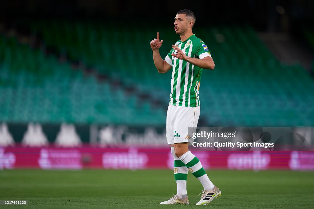 Real Betis v Granada CF - La Liga Santander