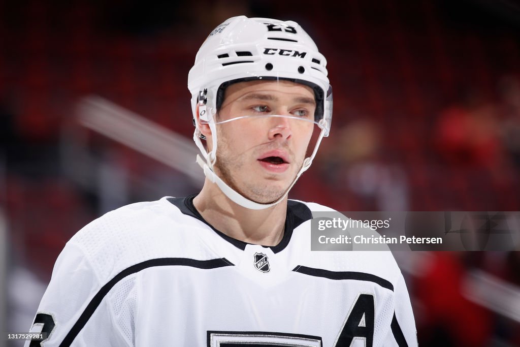 Los Angeles Kings v Arizona Coyotes