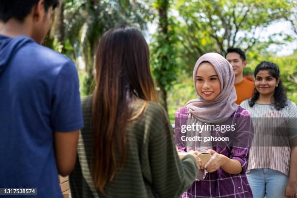 8,185 Indian Man Poor Stock Photos, High-Res Pictures, and Images ...