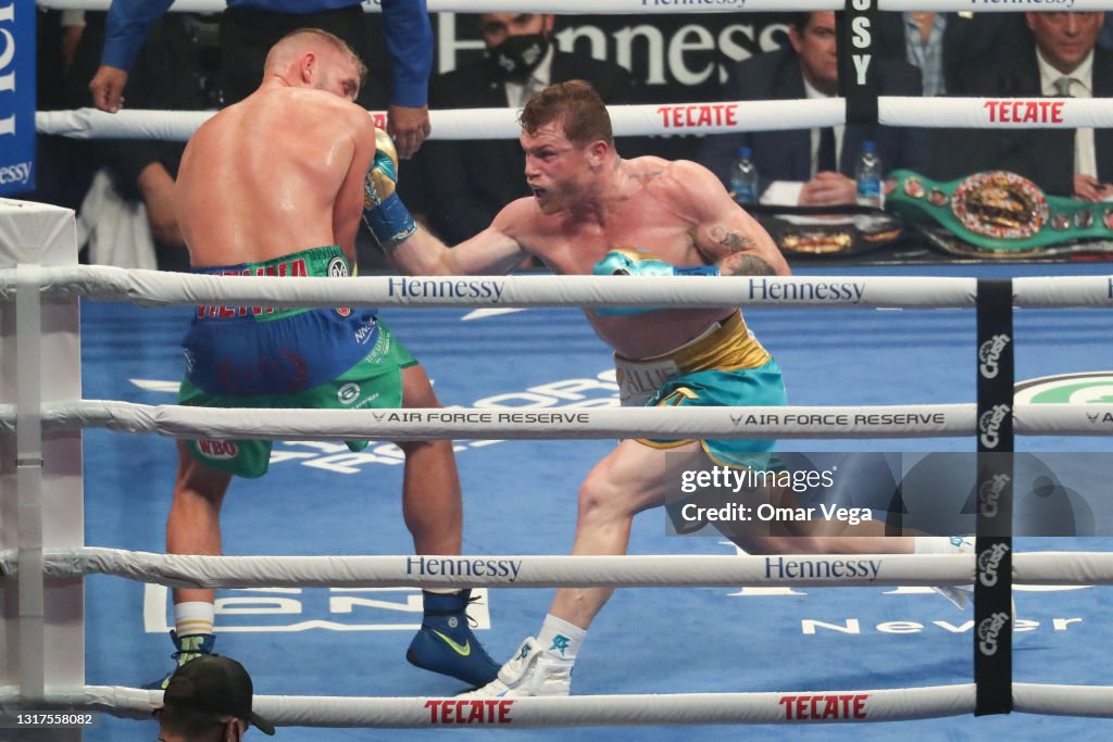 Canelo Alvarez v Billy Joe Saunders