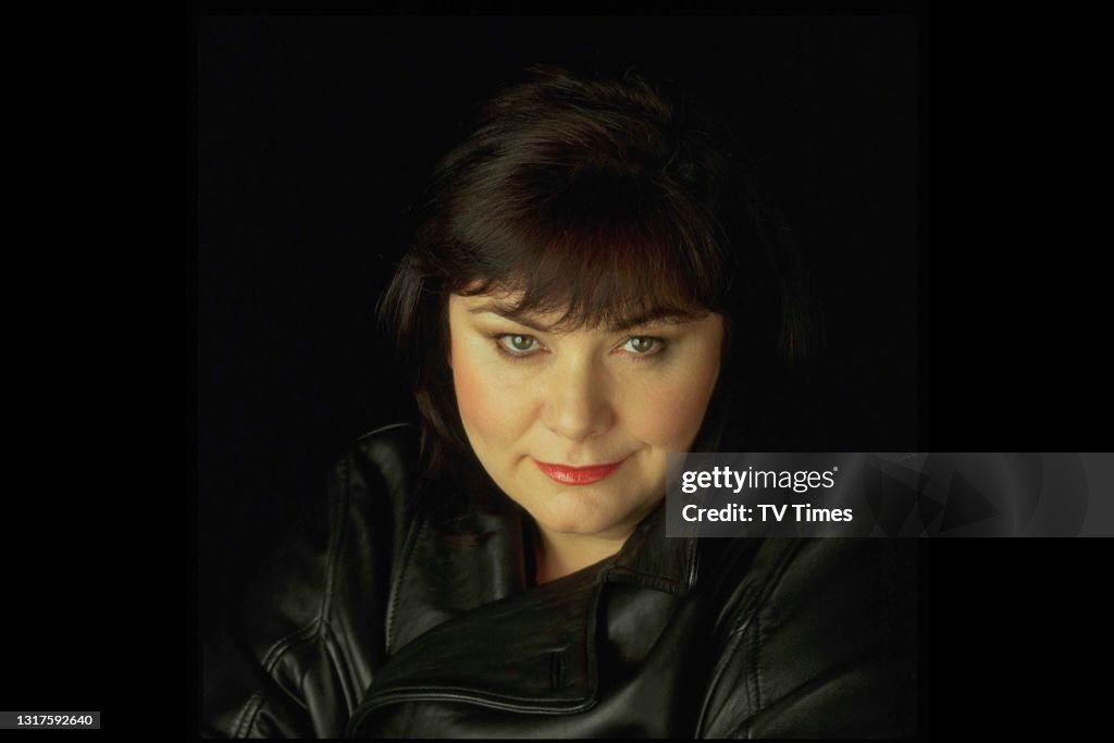 Comedian And Actress Dawn French Circa 1999 News Photo Getty Images comedian-and-actress-dawn-french-circa-1999-news-photo-getty-images