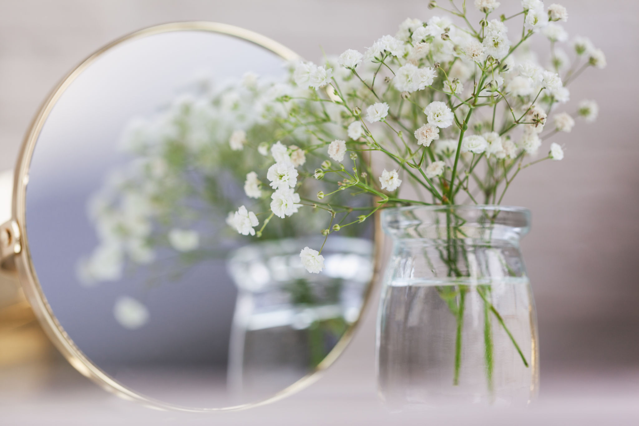 mirrors spring decor