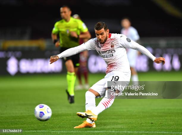 Theo Hernandez of A.C. Milan scores their side's first goal during the Serie A match between Torino FC and AC Milan at Stadio Olimpico di Torino on...