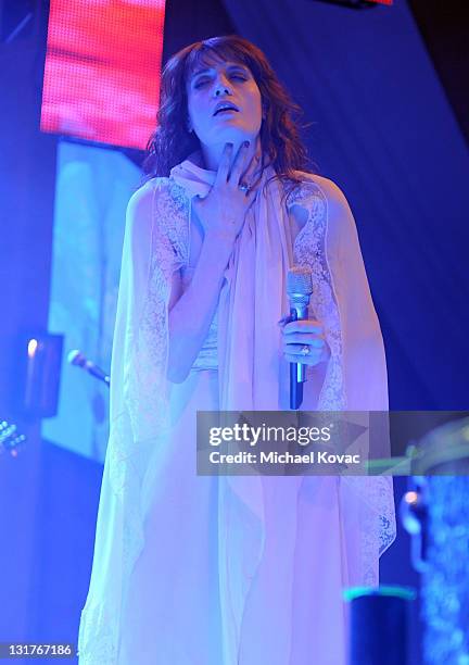 Singer Florence Welch of the musical group Florence and The Machine performs onstage at the 19th Annual Elton John AIDS Foundation Academy Awards...