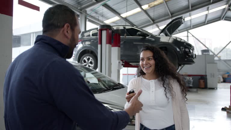 Auto Key Work Mechanic Keys Videos and HD Footage - Getty Images