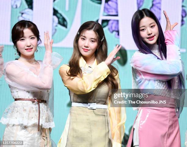 Hitomi Honda, Kwon Eun-Bi, Jang Won-Young of Iz*One attend Iz*One's 2nd Mini Album 'Heart Eyes' Showcase at Blue Square on April 01, 2019 in Seoul,...