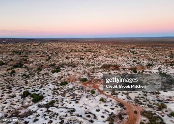 Outback Cliffs Australian Outback Spectacular Photos and Premium High Res Pictures ...