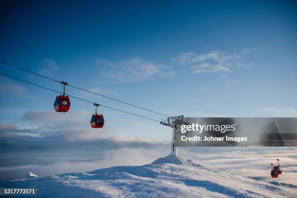 ski lift at sunny day - ski lift stock pictures, royalty-free photos & images