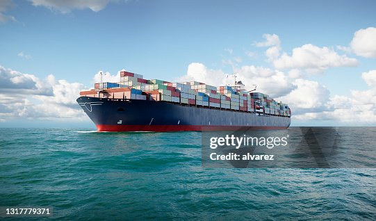 3d lastcontainerfartyg till sjöss 3d lastcontainerfartyg till sjöss