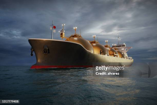 3d-rendering von lng-tanker segeln in der nacht im meer - ship stock-fotos und bilder
