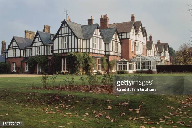 Exterior view of Ludgrove School, an independent preparatory boarding school in Wokingham, Berkshire, England, 18th November 1989. Notable Old...