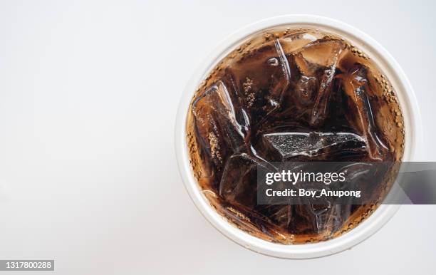 top view of cola drink isolated on white background. - sparkling water glass stockfoto's en -beelden