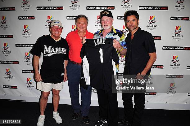 Bruce Loria Mike Jeffery Photos and Premium High Res Pictures - Getty Images