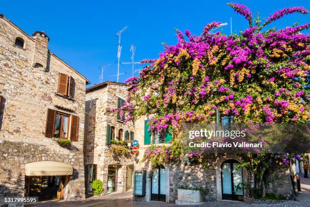 sirmione on lake garda - italy - sirmione stock pictures, royalty-free photos & images