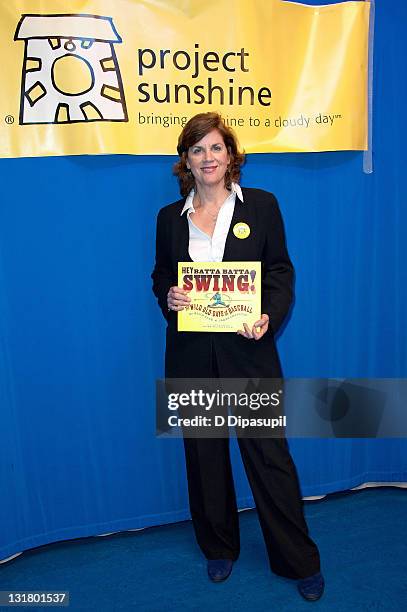 Sally Cook visits hospitalized children in honor of Project Sunshine Week at Mount Sinai Medical Center on May 11, 2011 in New York City.