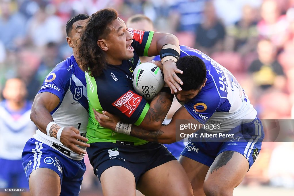 NRL Rd 10 - Bulldogs v Raiders