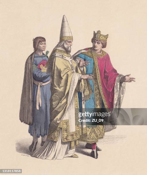 diener, papst und könig, 12. jahrhundert, handkolorierter holzstich, veröffentlicht um 1880 - papal tiara stock-grafiken, -clipart, -cartoons und -symbole