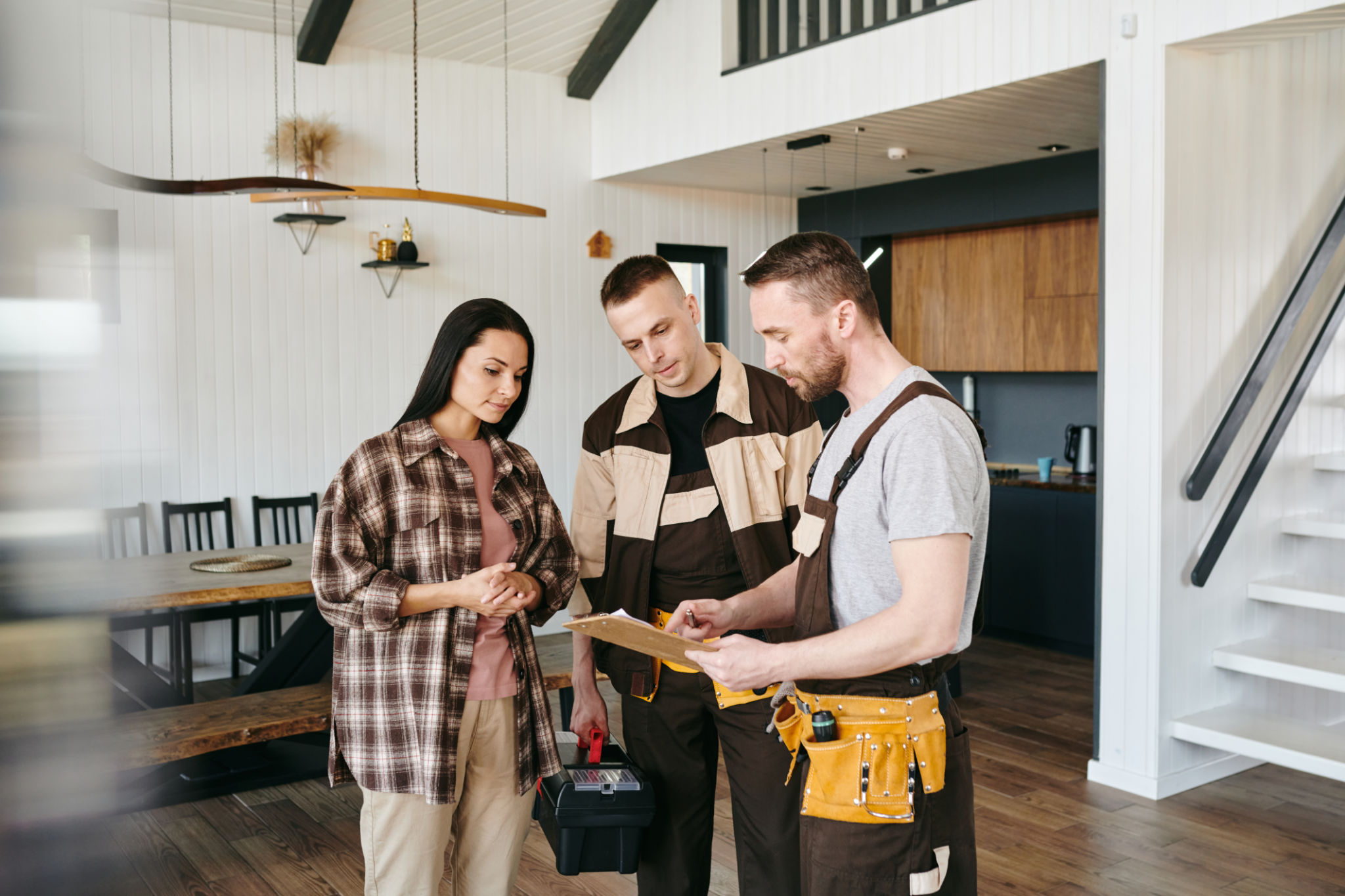 renovation team discussion