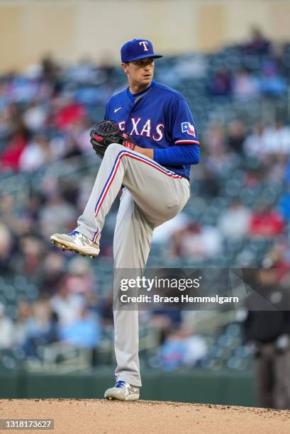 Kyle Gibson Twins Photos And Premium High Res Pictures - Getty Images