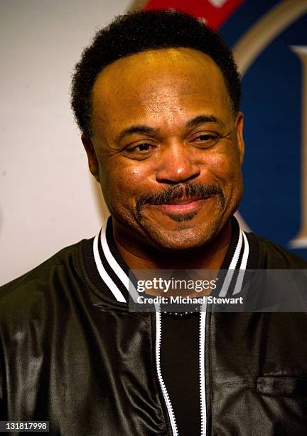 Player Jesse Barfield attends the 22nd annual Going to Bat for B.A.T. At The New York Marriott Marquis on January 25, 2011 in New York City.