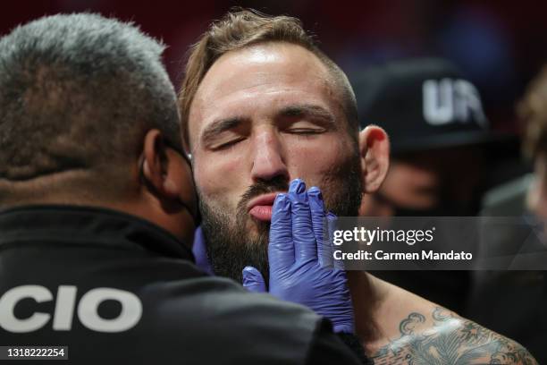 Lando Vannata has vaseline applied to his face prior to his featherweight bout of UFC 262 at Toyota Center on May 15, 2021 in Houston, Texas.