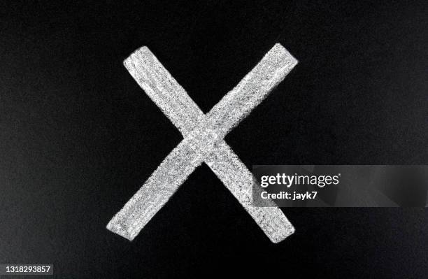 cross sign - アルファベットのx ストックフォトと画像