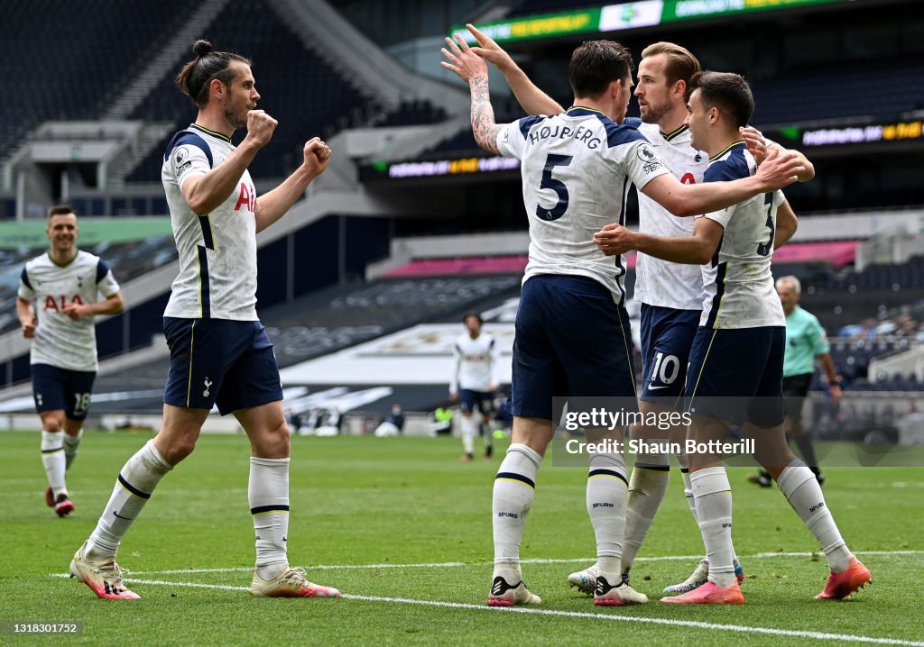 Tottenham Hotspur v Wolverhampton Wanderers - Premier League