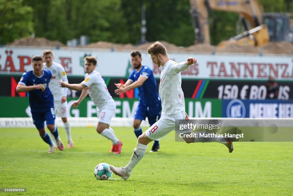 Karlsruher SC v Holstein Kiel - Second Bundesliga