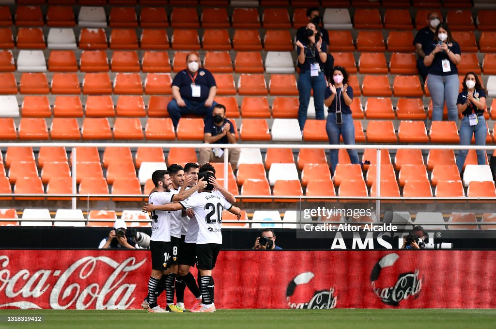 Valencia CF v SD Eibar - La Liga Santander