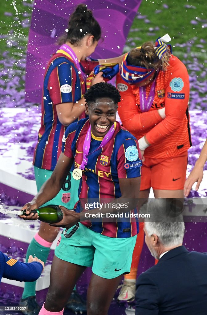 Chelsea FC v FC Barcelona - UEFA Women's Champions League Final 2021