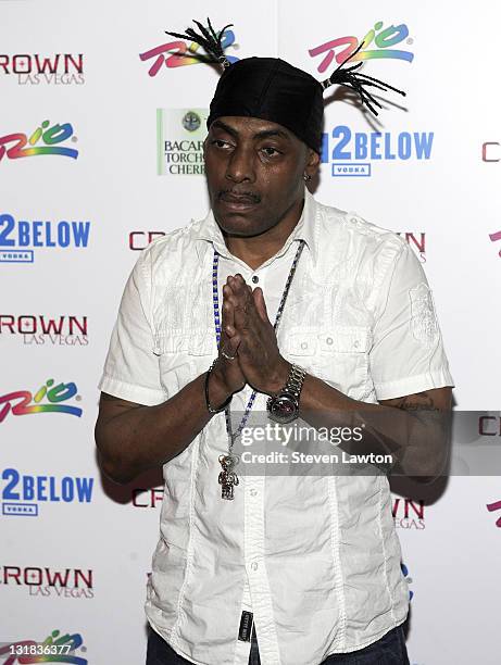 Christmas With Coolio Photos and Premium High Res Pictures - Getty Images