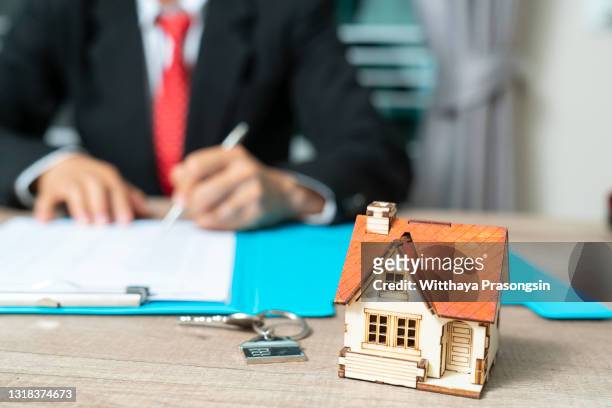 banks approve loans to buy homes. real estate concept - mortgage loan - fotografias e filmes do acervo
