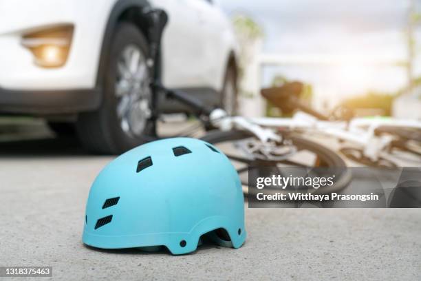 accident car crash with bicycle on road - wreck stock pictures, royalty-free photos & images