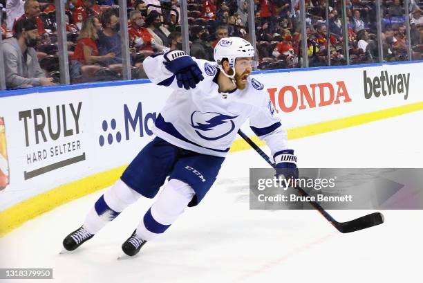 Brayden Point of the Tampa Bay Lightning celebrates his goal at 18:46 of the third period against Sergei Bobrovsky of the Florida Panthers in Game...