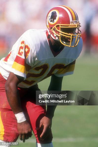 Darrell Reed Nfl Darrell Green of the Washington Redskins in position during a NFL ...