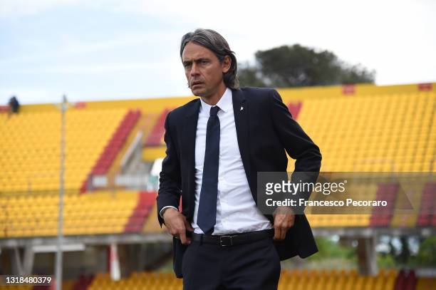 Filippo Inzaghi Head coach of Benevento Calcio looks on during the Serie A match between Benevento Calcio and FC Crotone at Stadio Ciro Vigorito on...