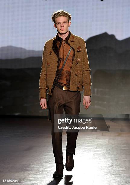 Model walks the runway during the Ermenegildo Zegna show during Milan Fashion Week Menswear Autumn/Winter 2011 on January 15, 2011 in Milan, Italy.