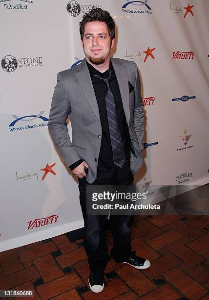 Singer Lee DeWyze arrives at the10th annual Comedy For A Cure at The Roosevelt Hotel on April 3, 2011 in Hollywood, California.